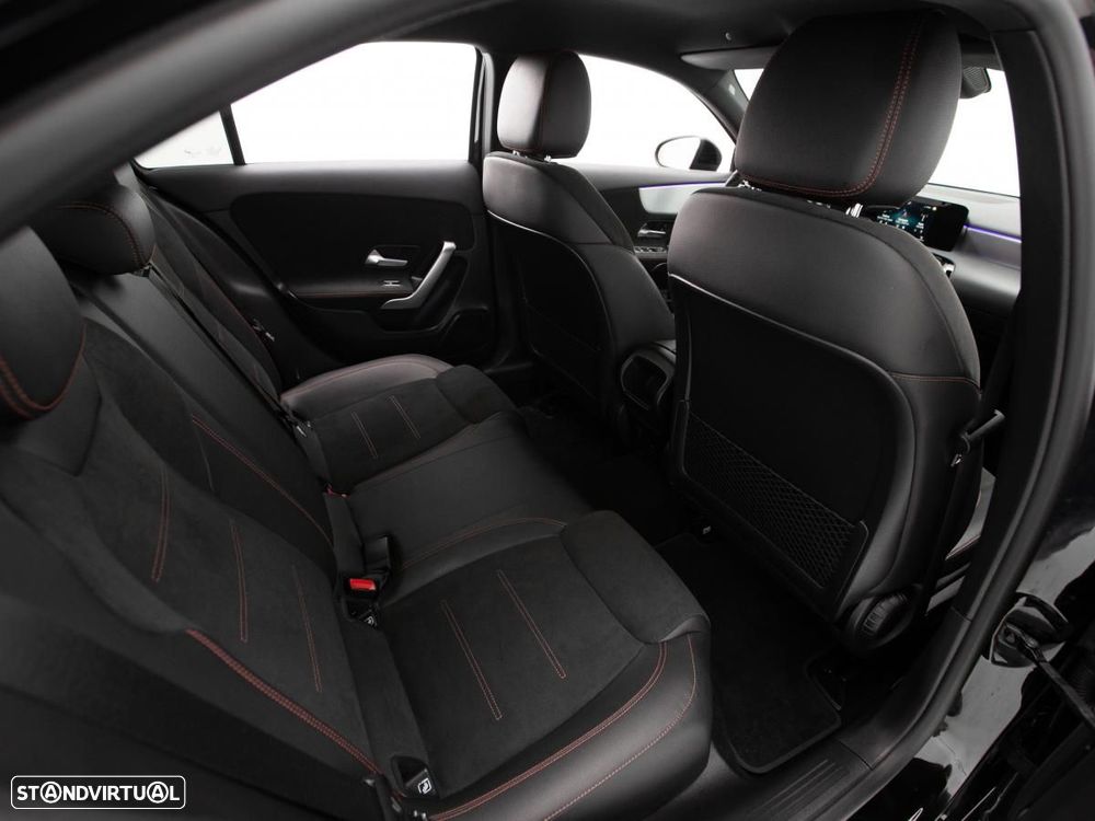 Mercedes-Benz A 250 Limousine e 8G-DCT - 11