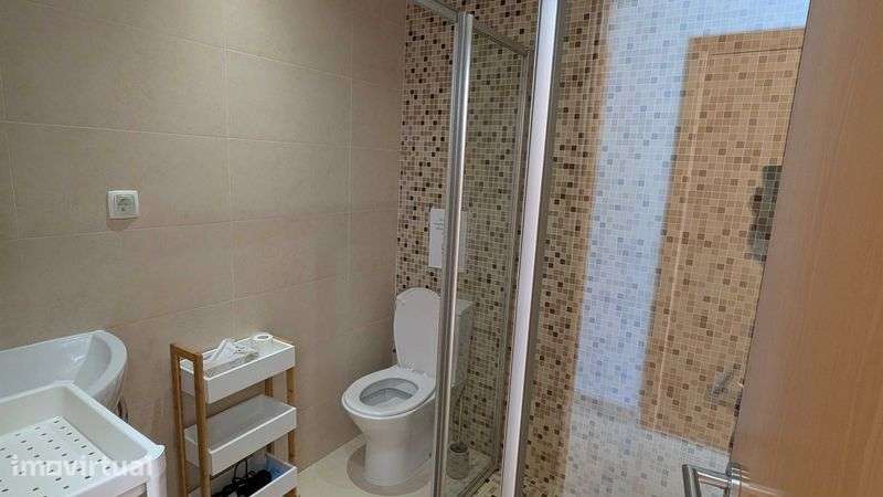 Apartamento T0 arrendar 6 meses - Grande imagem: 5/7
