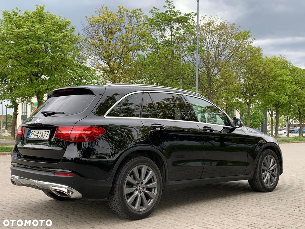 Mercedes-Benz GLC - 14
