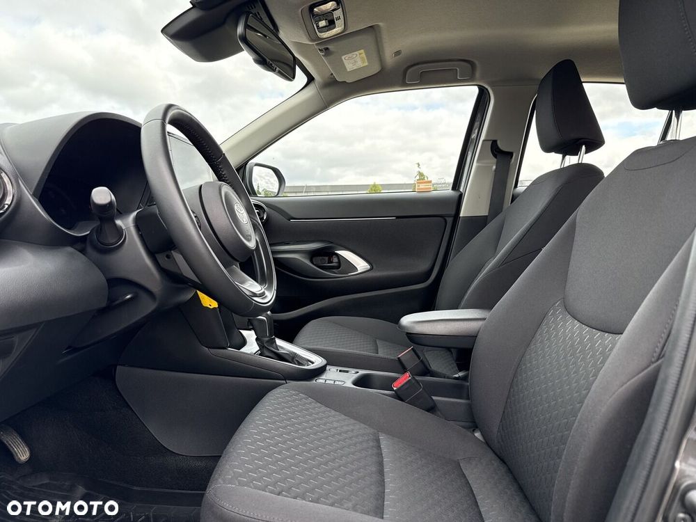 Toyota Yaris Cross Hybrid 1.5 Comfort - 17