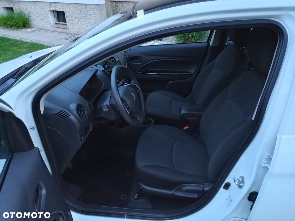 Mitsubishi Space Star AS&G 1.2 Spirit+ Black - 14