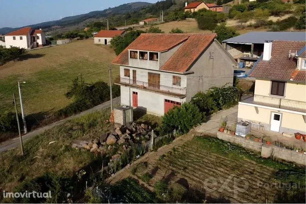 Moradia V3 em Bornes, Macedo de Cavaleiros em fase de construção - Grande imagem: 3/20