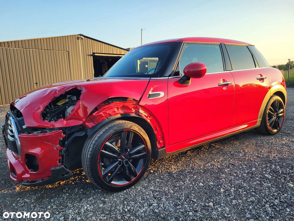 MINI Cooper John Works Trim - 3