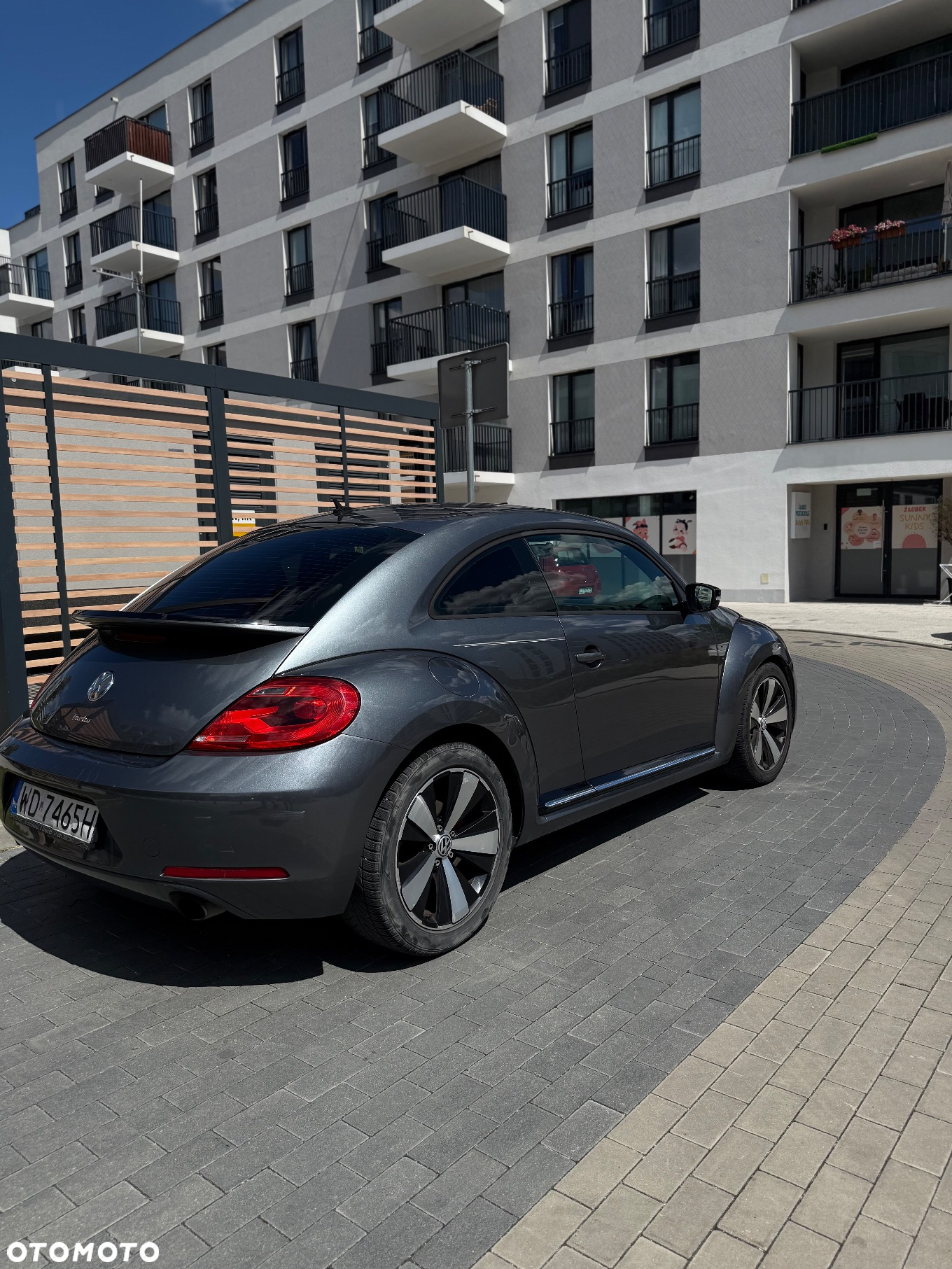Volkswagen Beetle The 2.0 TSI DSG Sport - 32