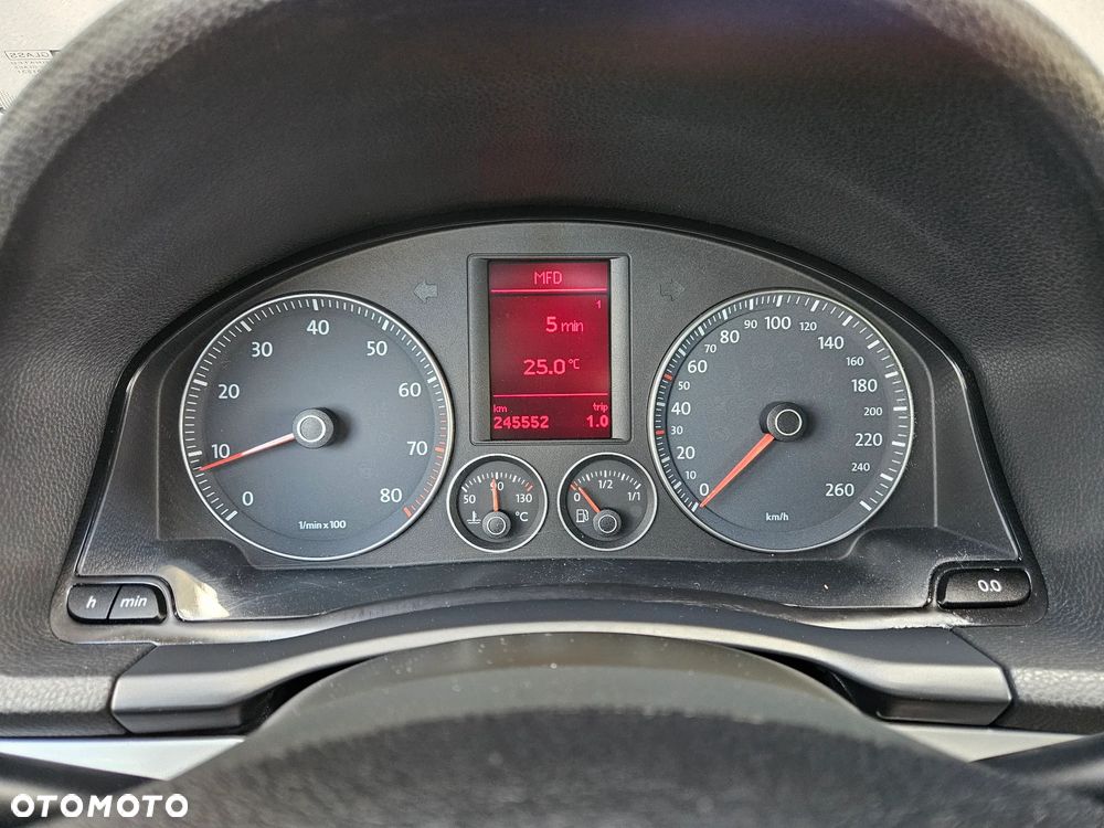 Volkswagen Golf 1.6 United - 31