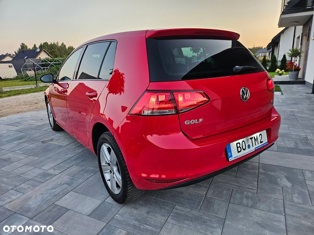 Volkswagen Golf 1.2 TSI BMT Trendline - 24