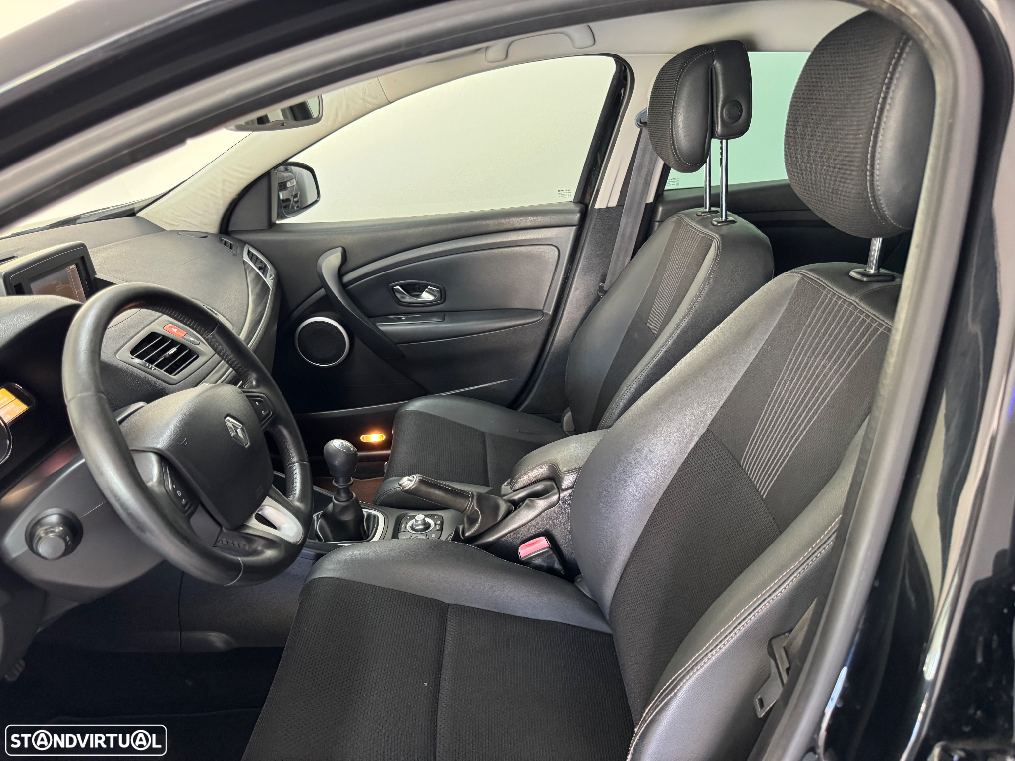 Renault Mégane Sport Tourer 1.5 dCi Dynamique S - 14