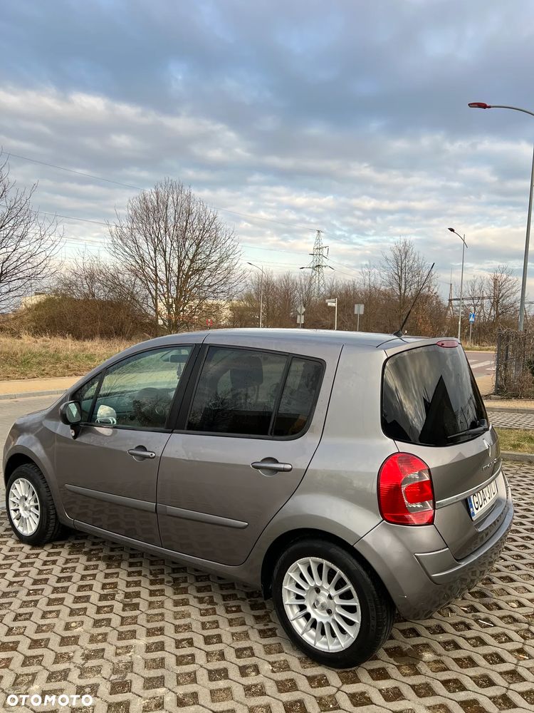 Renault Modus Grand 1.5 dCi Dynamique - 4