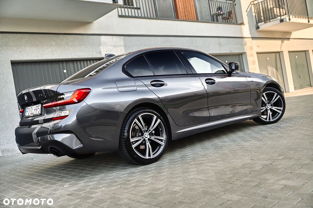 BMW Seria 3 320d xDrive M Sport Shadow - 4