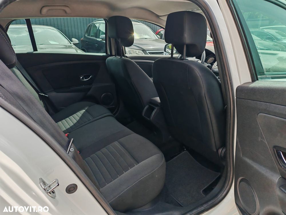 Renault Megane - 7