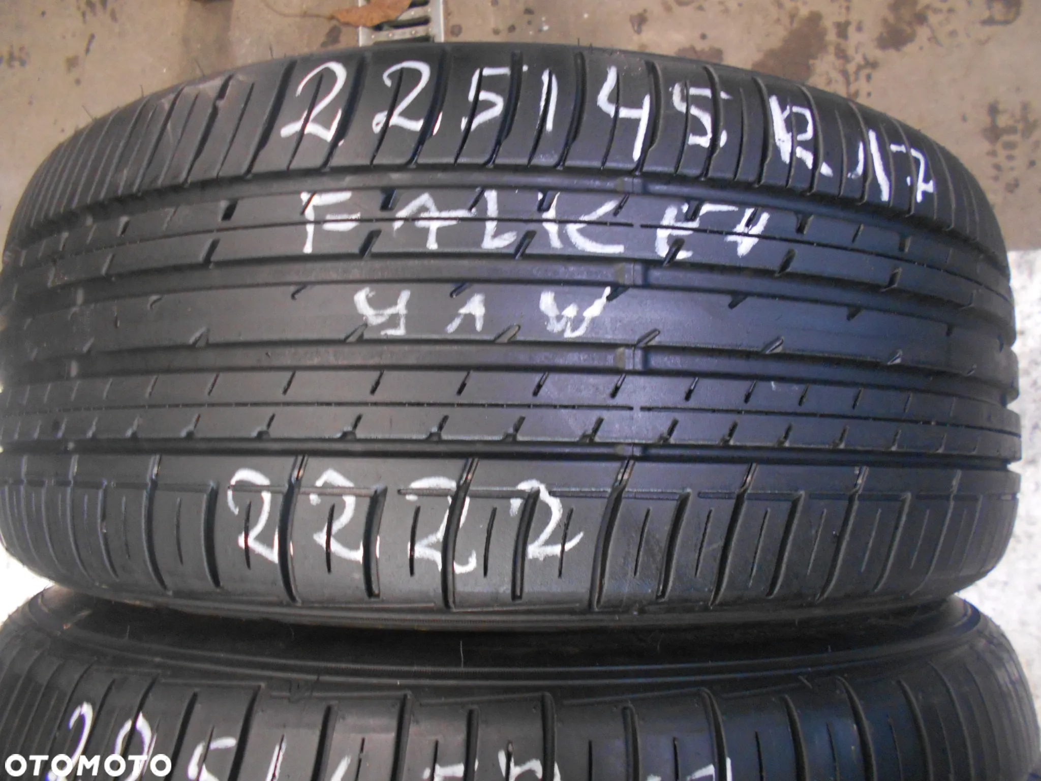 OPONY 225/45R17 FALKEN ZIEX ZE 914B DOT 2222 7.7MM - 2