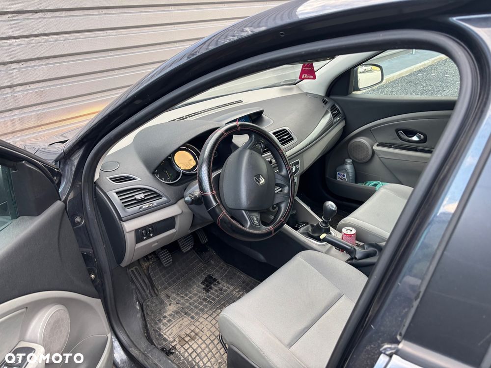 Renault Megane 1.5 dCi Dynamique - 4