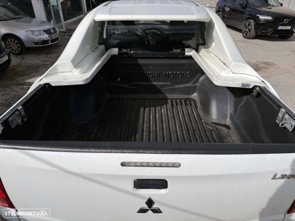 Mitsubishi L200 - 8