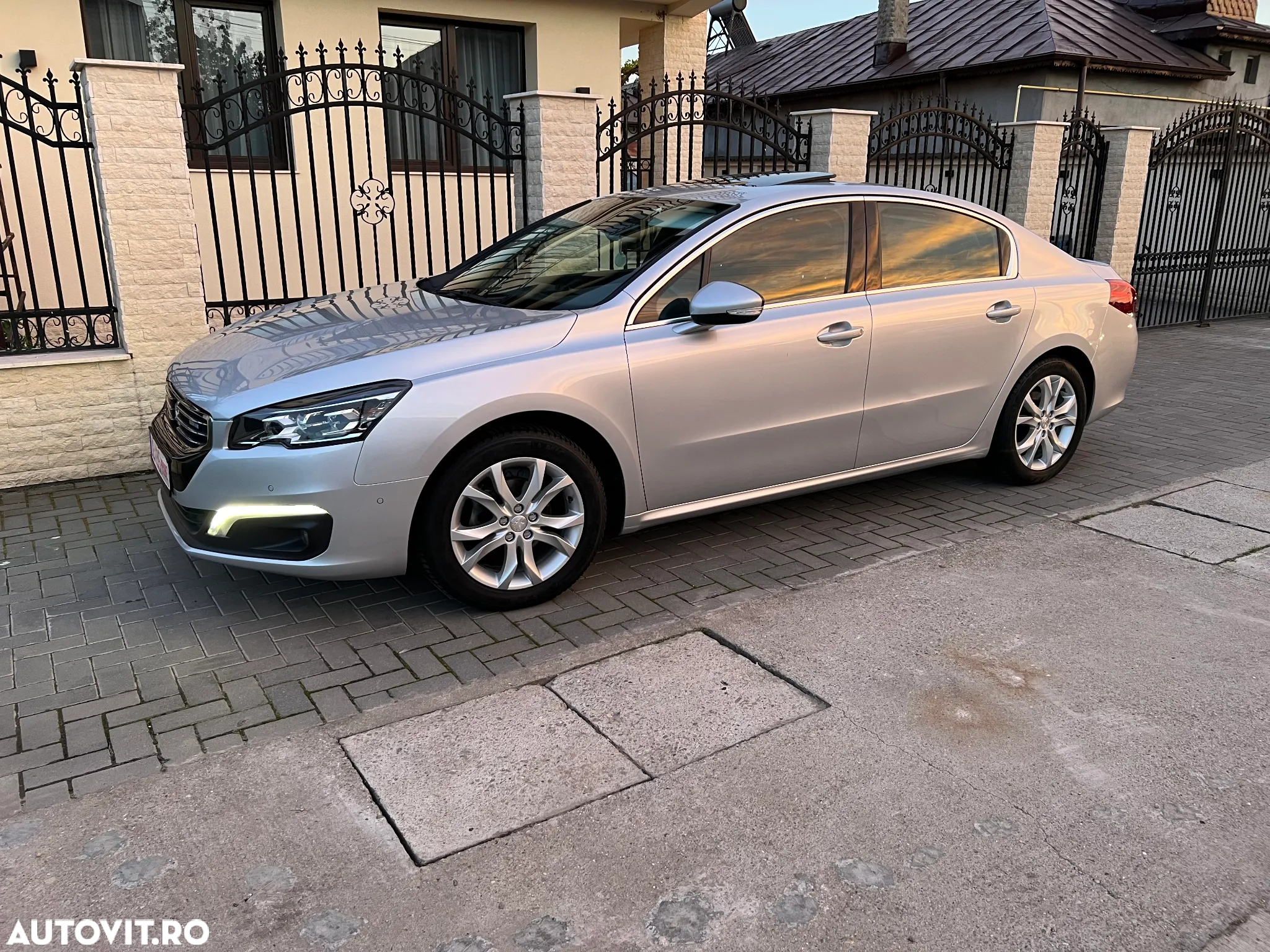 Peugeot 508 1.6 e-HDI FAP STT Active - 19