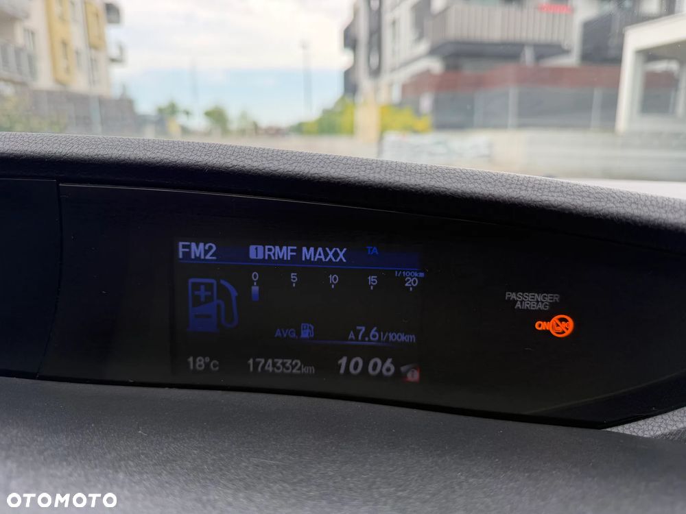 Honda Civic 1.8 Sport - 16