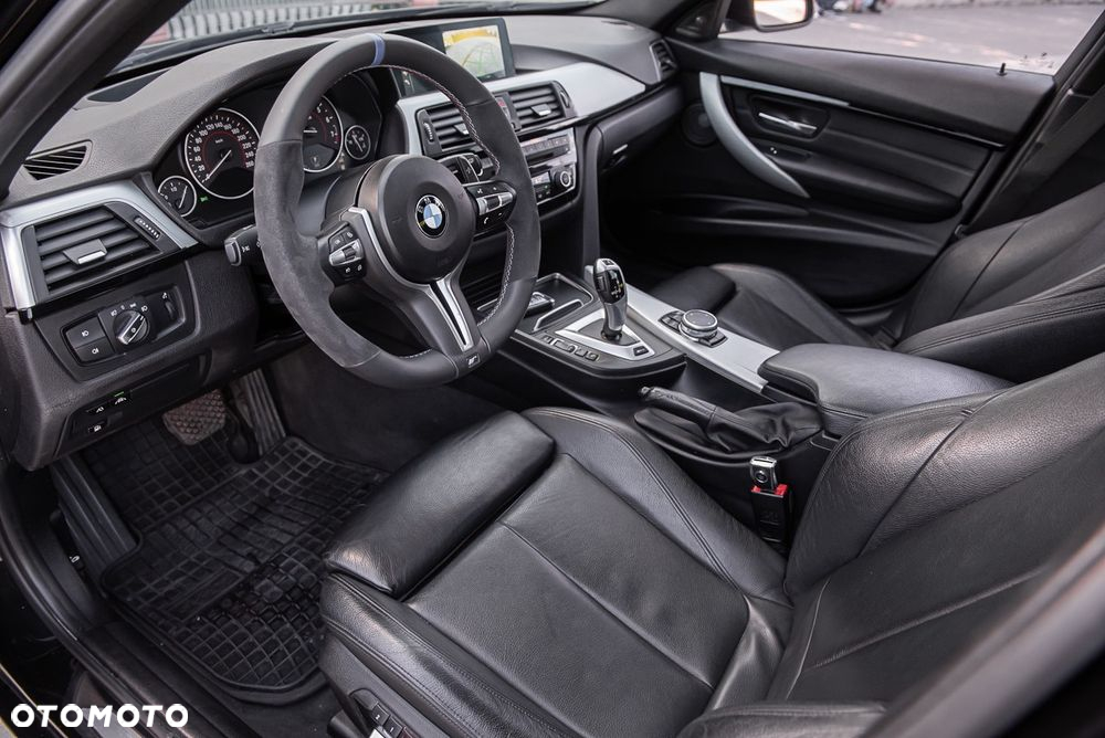BMW Seria 3 330e iPerformance Advantage - 16