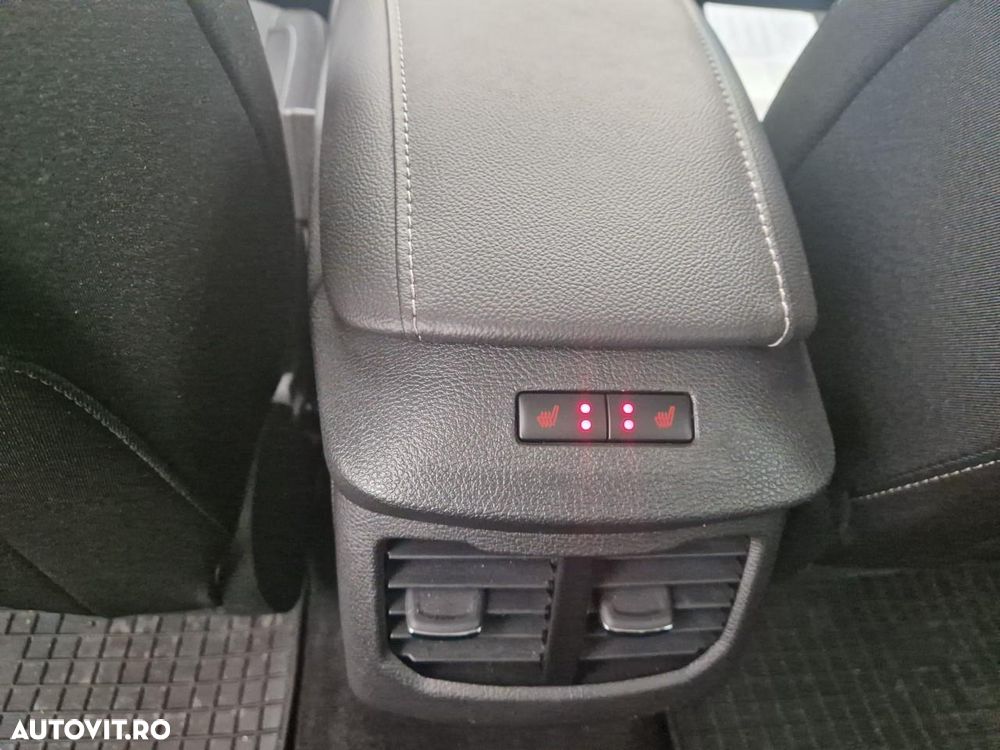 Ford Mondeo 2.0 HEV Titanium - 9
