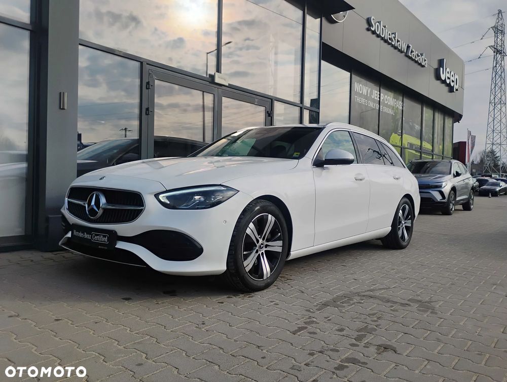 Mercedes-Benz Klasa C 180 mHEV Avantgarde - 24