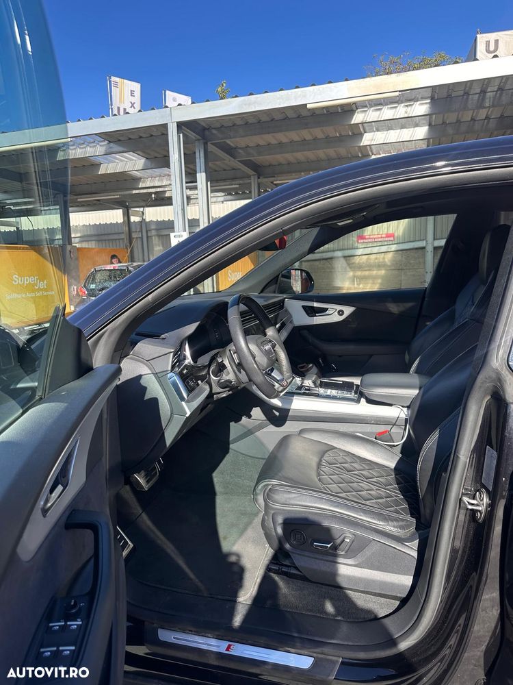 Audi Q8 3.0 55 TFSI quattro Tiptronic MHEV - 9