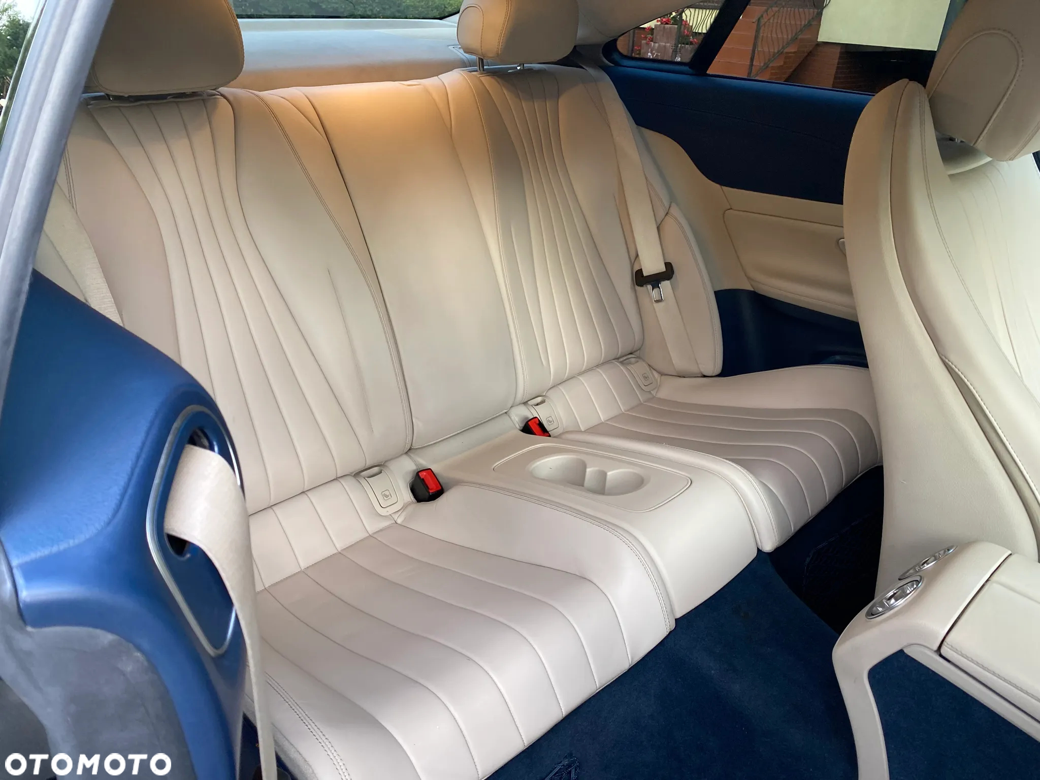 Mercedes-Benz Klasa E 350 Coupe 9G-TRONIC AMG Line - 11