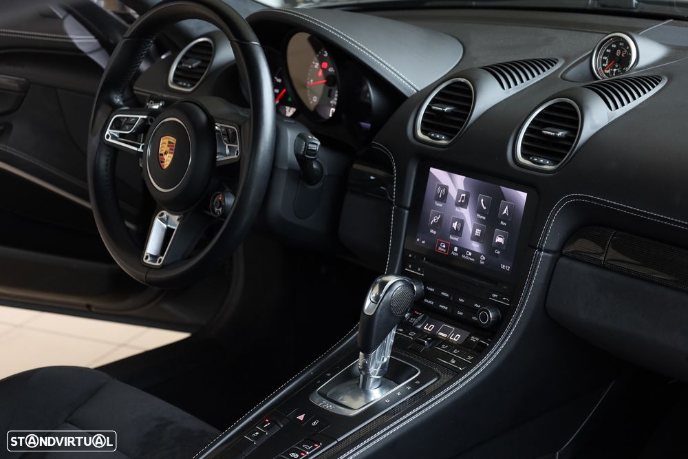 Porsche 718 Cayman GTS PDK - 42
