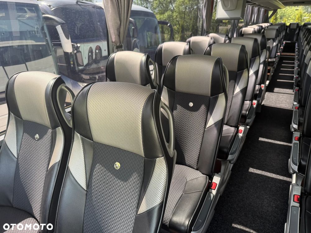 Mercedes-Benz Tourismo RHD M - 13