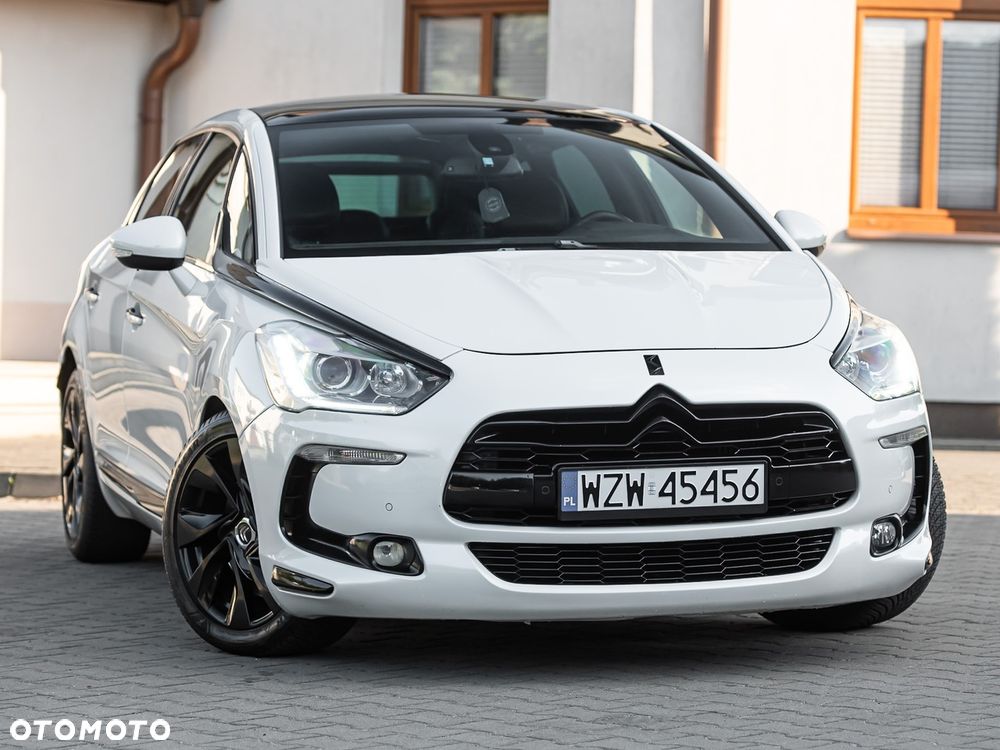 Citroën DS5 2.0 HDi SoChic - 1