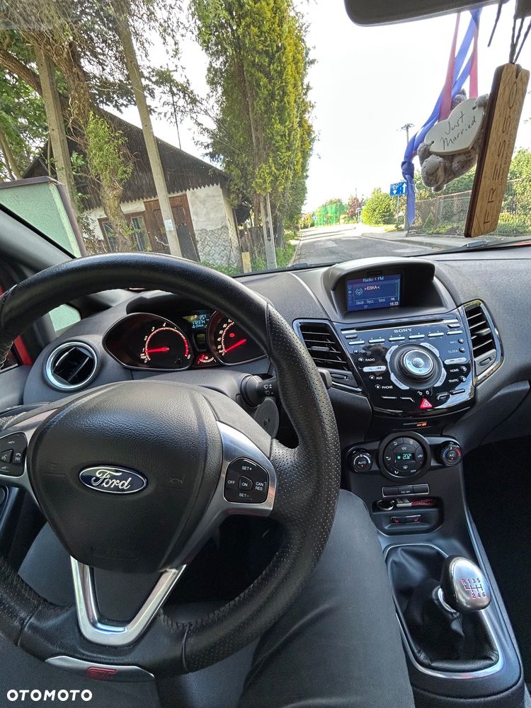 Ford Fiesta 1.6 EcoBoost ST - 7