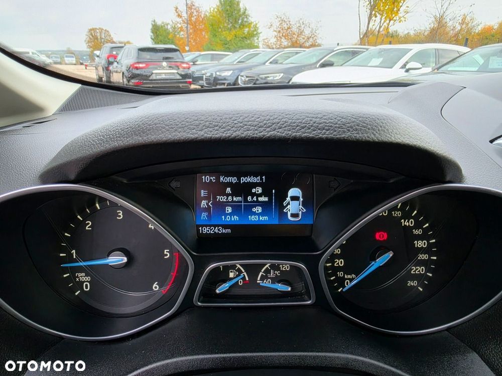 Ford Grand C-MAX - 39