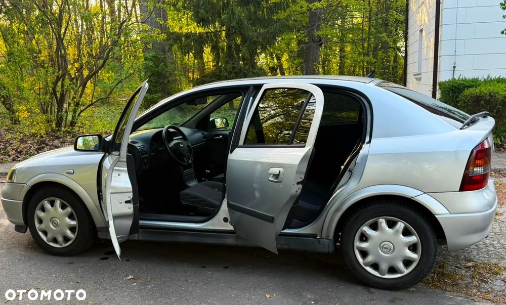 Opel Astra - 6