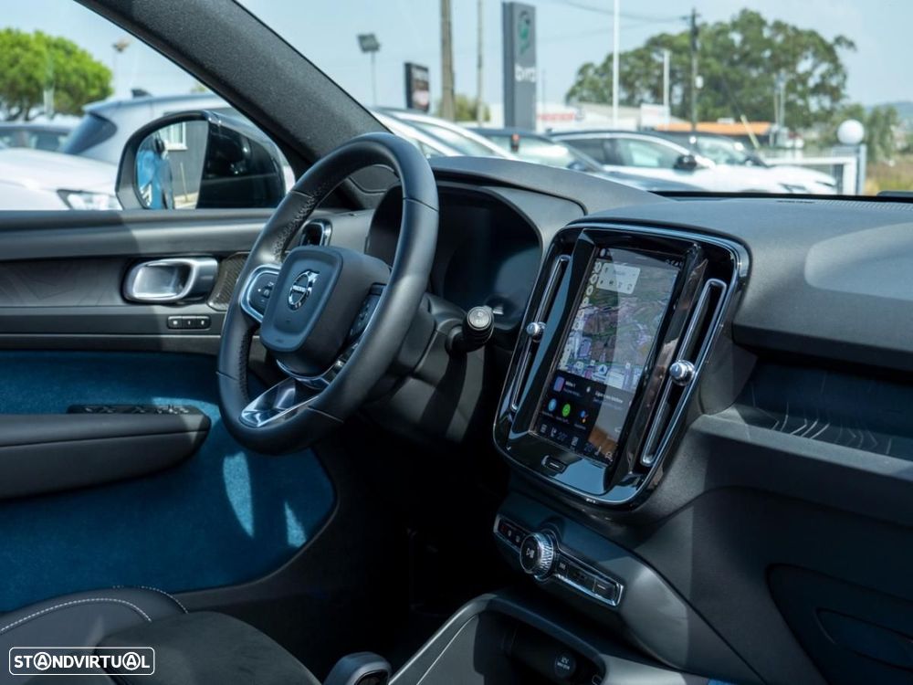 Volvo XC 40 Recharge Ultimate — fotografia 20