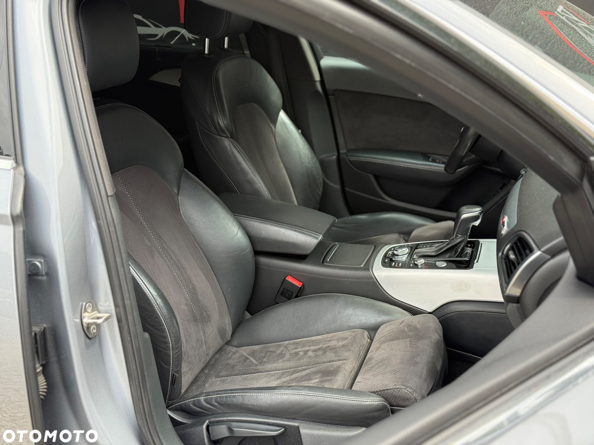 Audi A6 Avant 2.0 TDI Ultra DPF S tronic - 36
