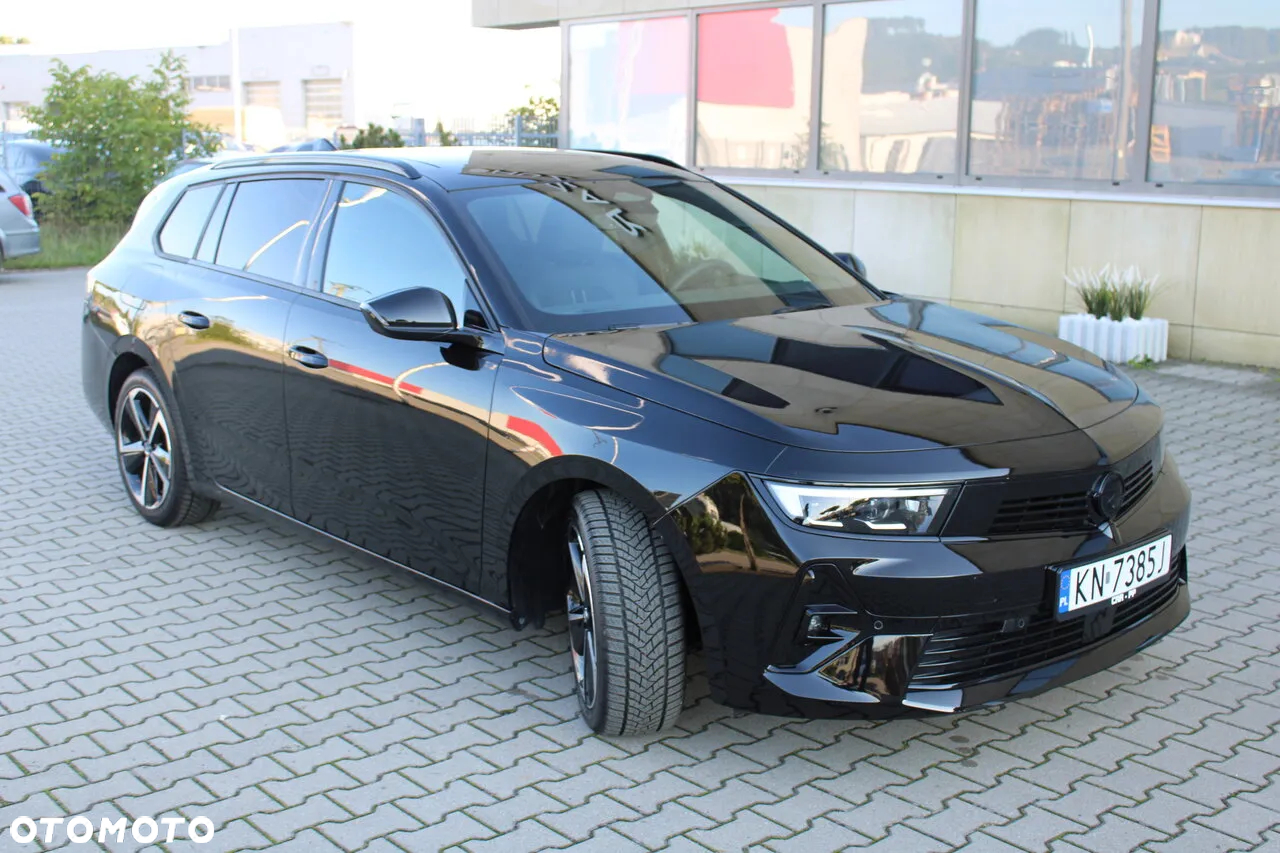Opel Astra Sports Tourer 1.2 Turbo Automatik GS - 4