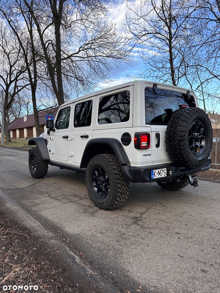 Jeep Wrangler - 4