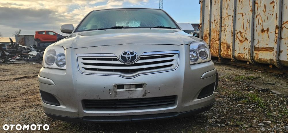 Zderzak przód przedni Toyota Avensis T25 lift 2007r 1C0 hb hatchback - 1