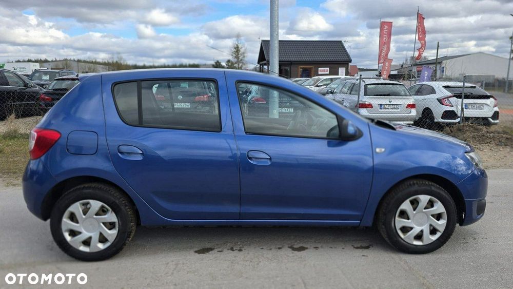 Dacia Sandero - 4