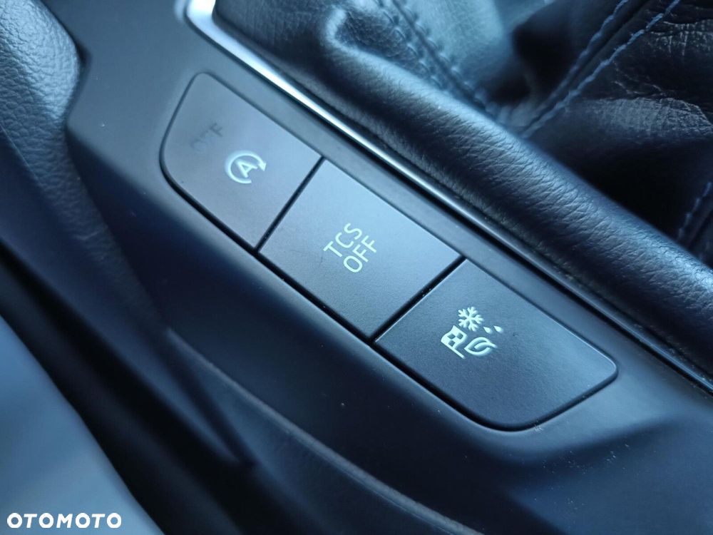 Ford Focus 1.0 EcoBoost Active - 31