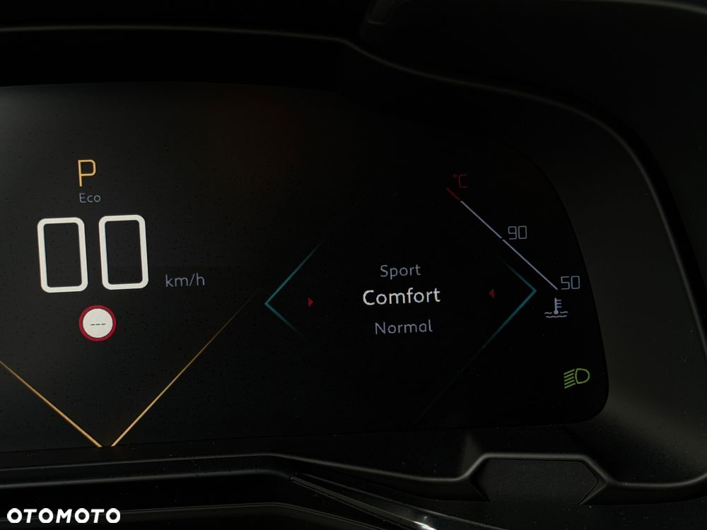 DS Automobiles DS 7 Crossback 2.0 BlueHDi Louvre - 28