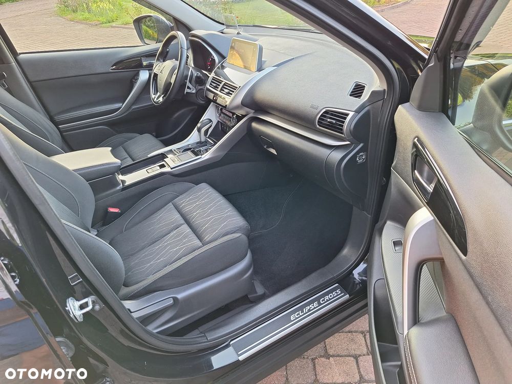 Mitsubishi Eclipse Cross 1.5 T-MIVEC ClearTec CVT 2WD Diamant Edition Plus - 32