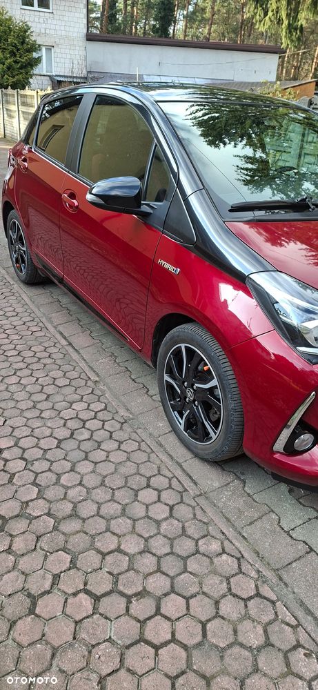 Toyota Yaris Hybrid 100 Selection Passion - 28