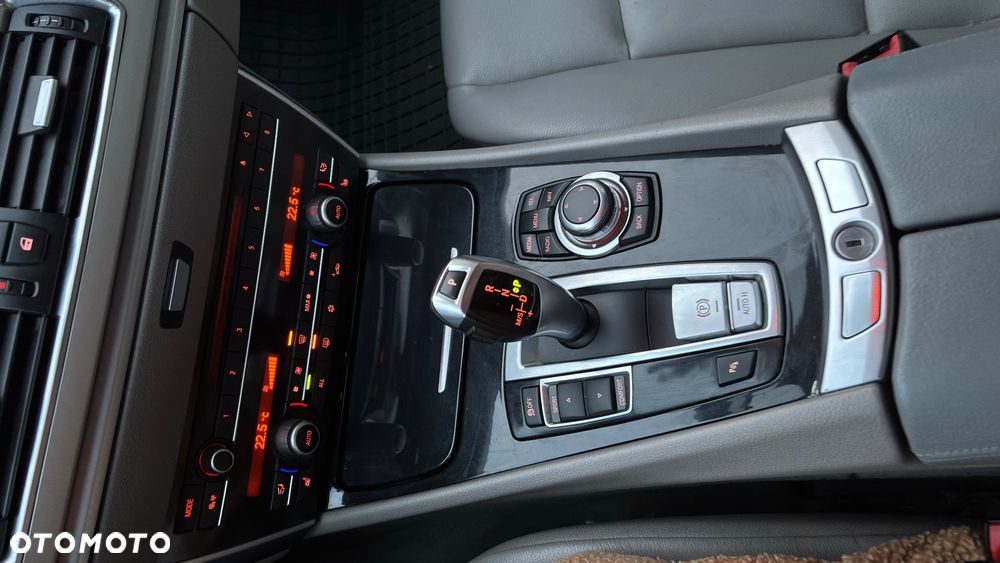 BMW 5GT 520d - 15