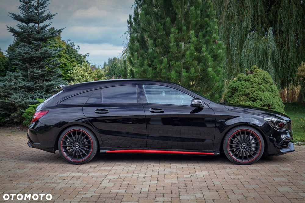 Mercedes-Benz CLA AMG 45 4-Matic - 4