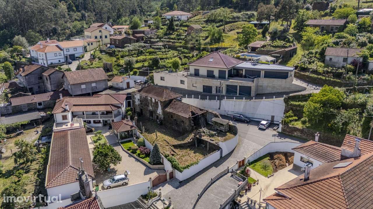 Moradia T3 em Pedra para Reabilitação | Gondar – Caminha - Grande imagem: 2/25