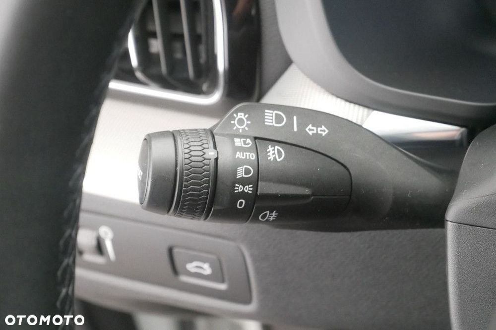 Volvo XC 60 - 25