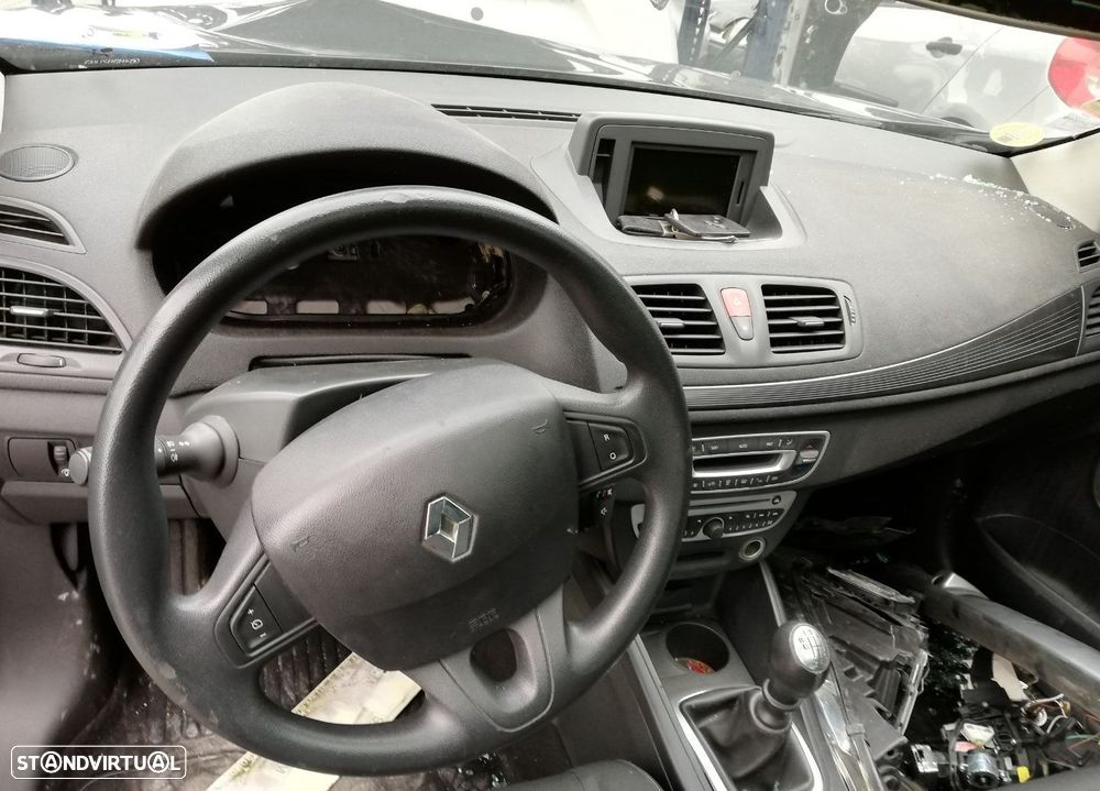 Peças Renault Megane III Coupe (DZ0/1_) 2008 a 2014 - 6