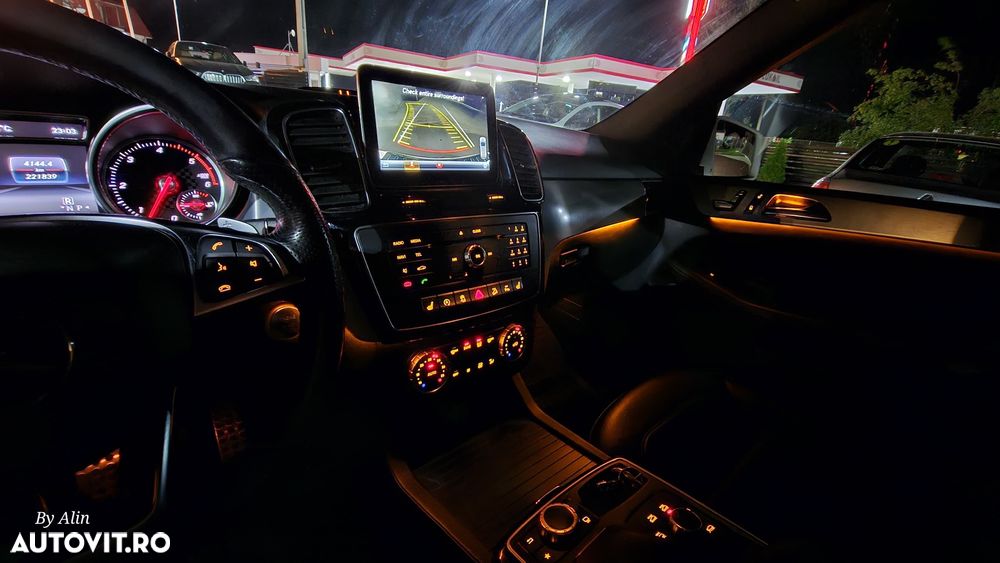 Mercedes-Benz GLE 350 d 4MATIC - 10