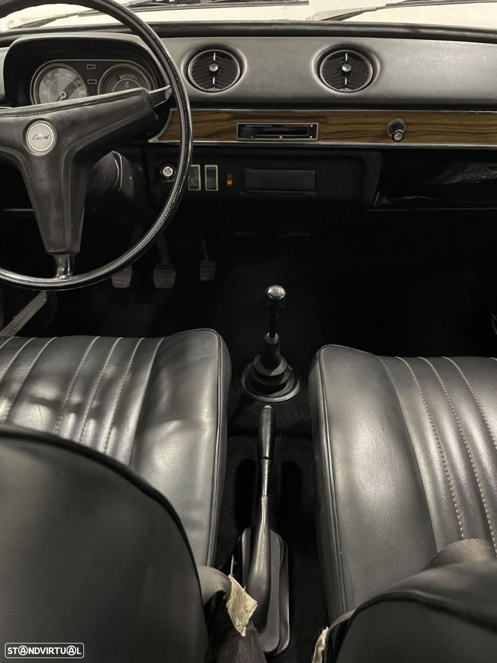 Ford Escort - 25
