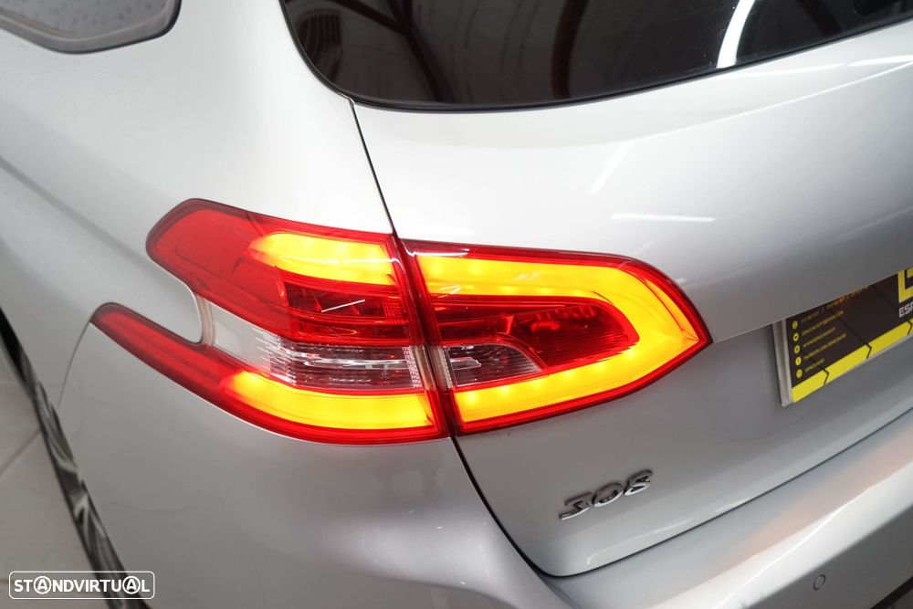 Peugeot 308 SW 1.6 BlueHDi Allure - 14