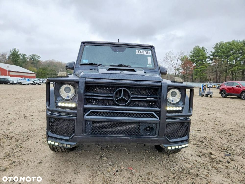 Mercedes-Benz Klasa G AMG 63 AMG SPEEDSHIFT 7G-TRONIC - 3
