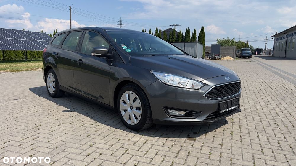 Ford Focus 1.5 TDCi DPF Start-Stopp-System Business - 10